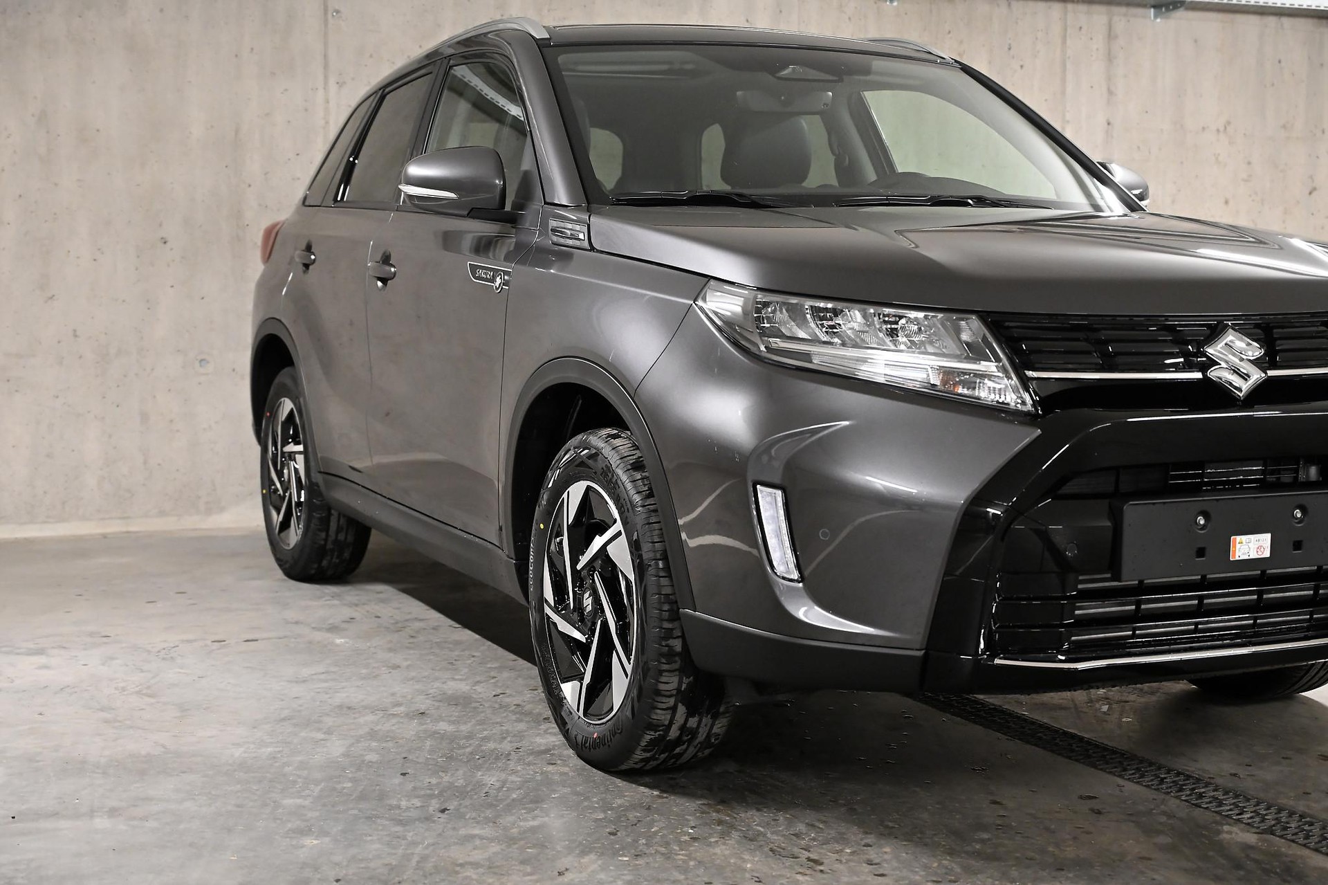 SUZUKI Vitara 1.4 T Sakura Top Hybrid 4x4-image-11