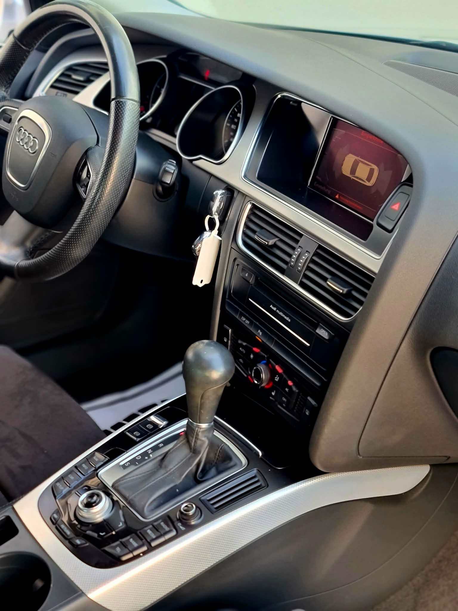 AUDI A5 Sportback 2.0 TFSI multitronic-image-13