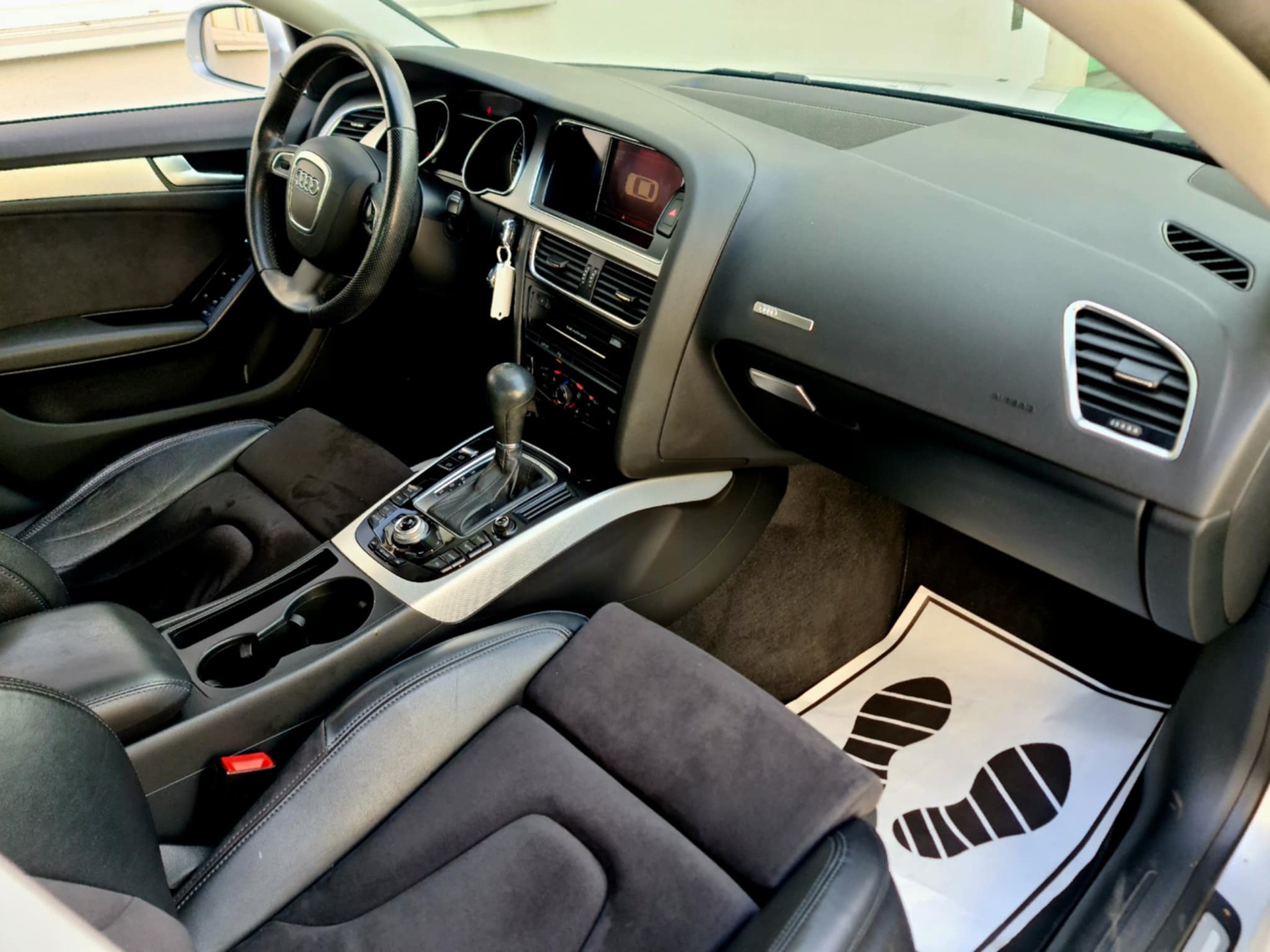 AUDI A5 Sportback 2.0 TFSI multitronic-image-12