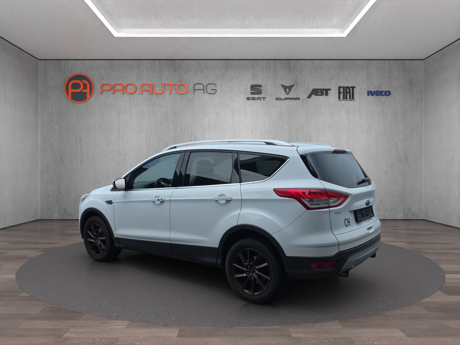 FORD Kuga 1.6 SCTi Titanium 4WD Automatic inkl. Anhängerkupplung-showroom-element-2