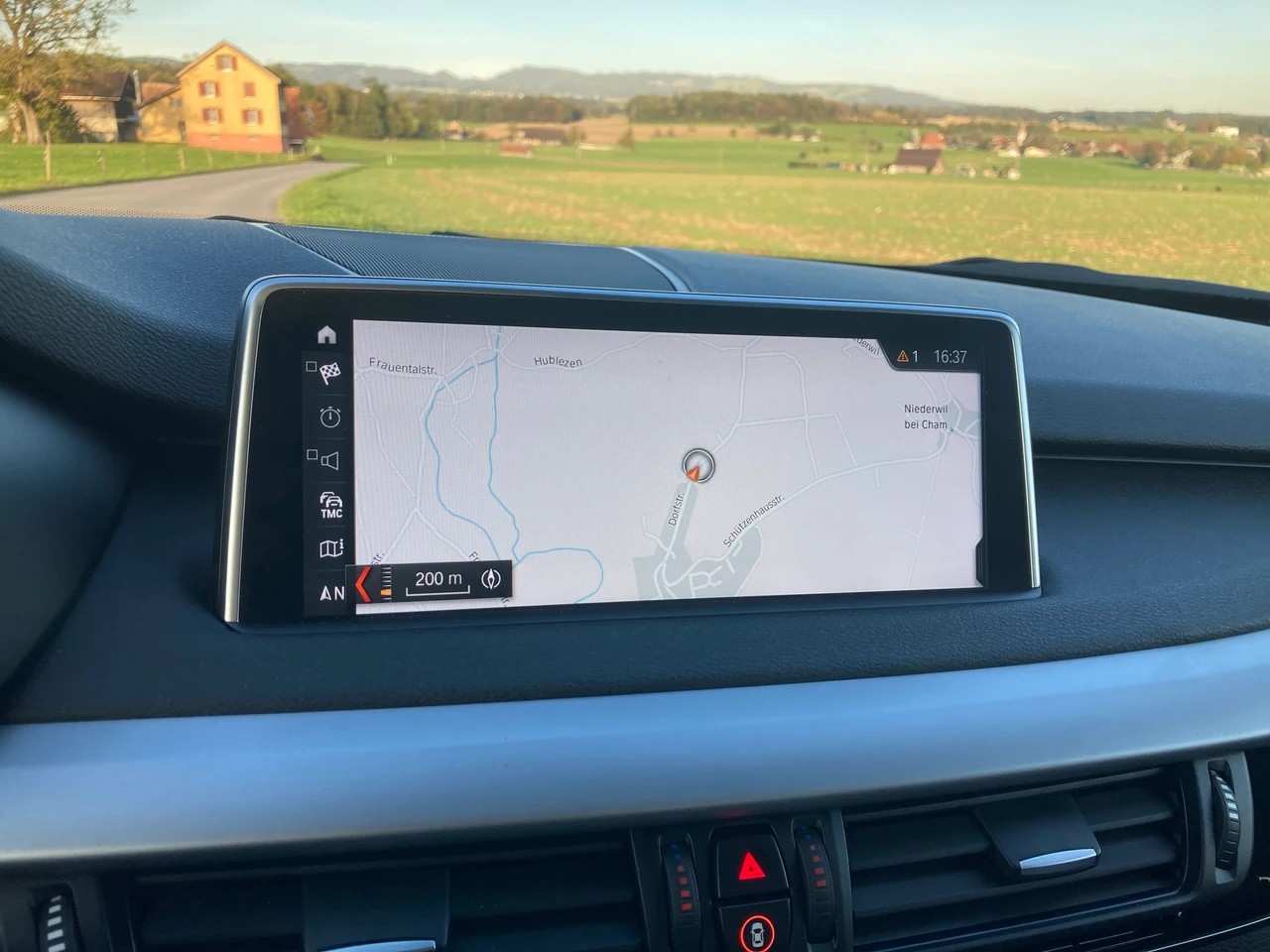 BMW X5 xDrive 25d Steptronic mit Anhängerkupplung-image-10