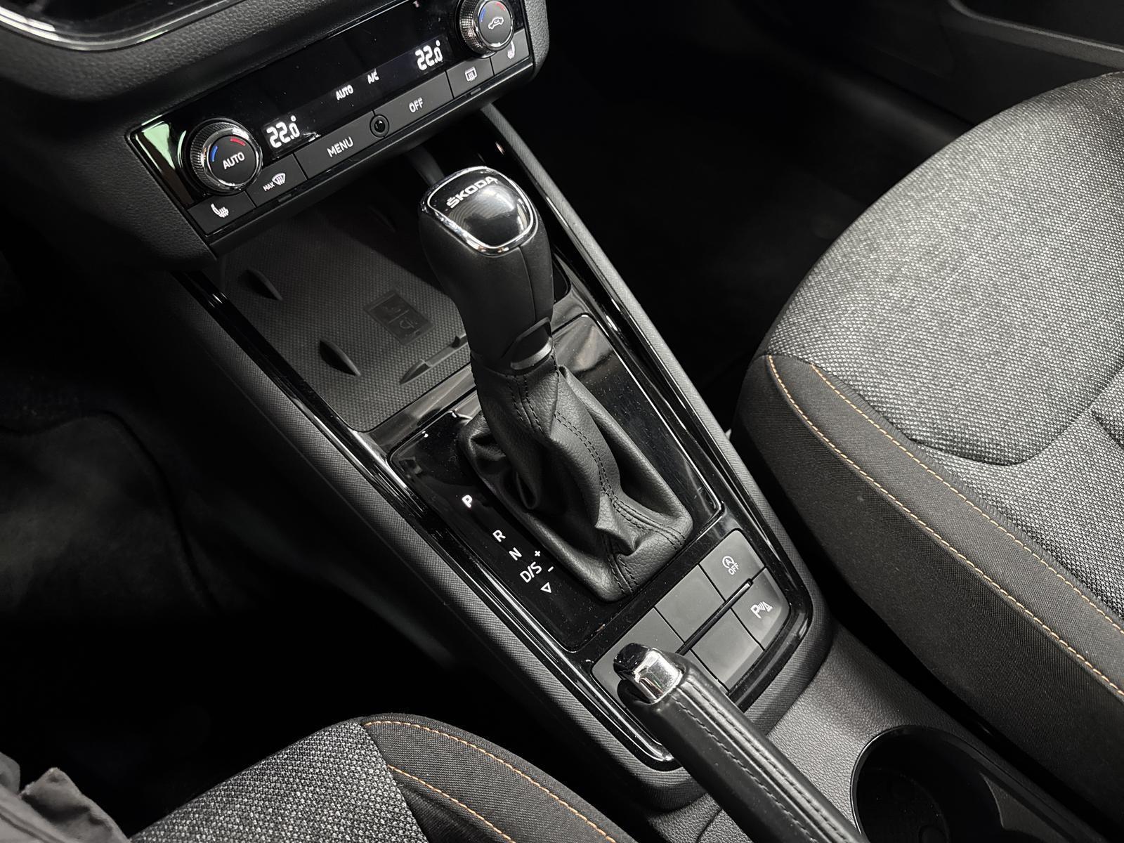 SKODA Scala 1.0 TSI Style-image-9