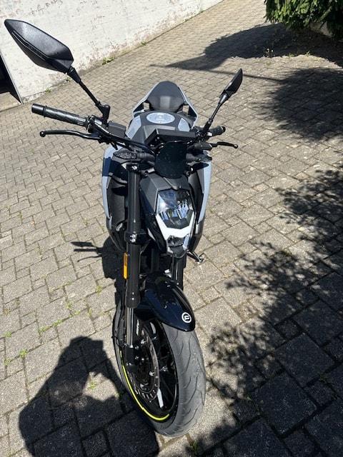 CF MOTO 300NK-image-2