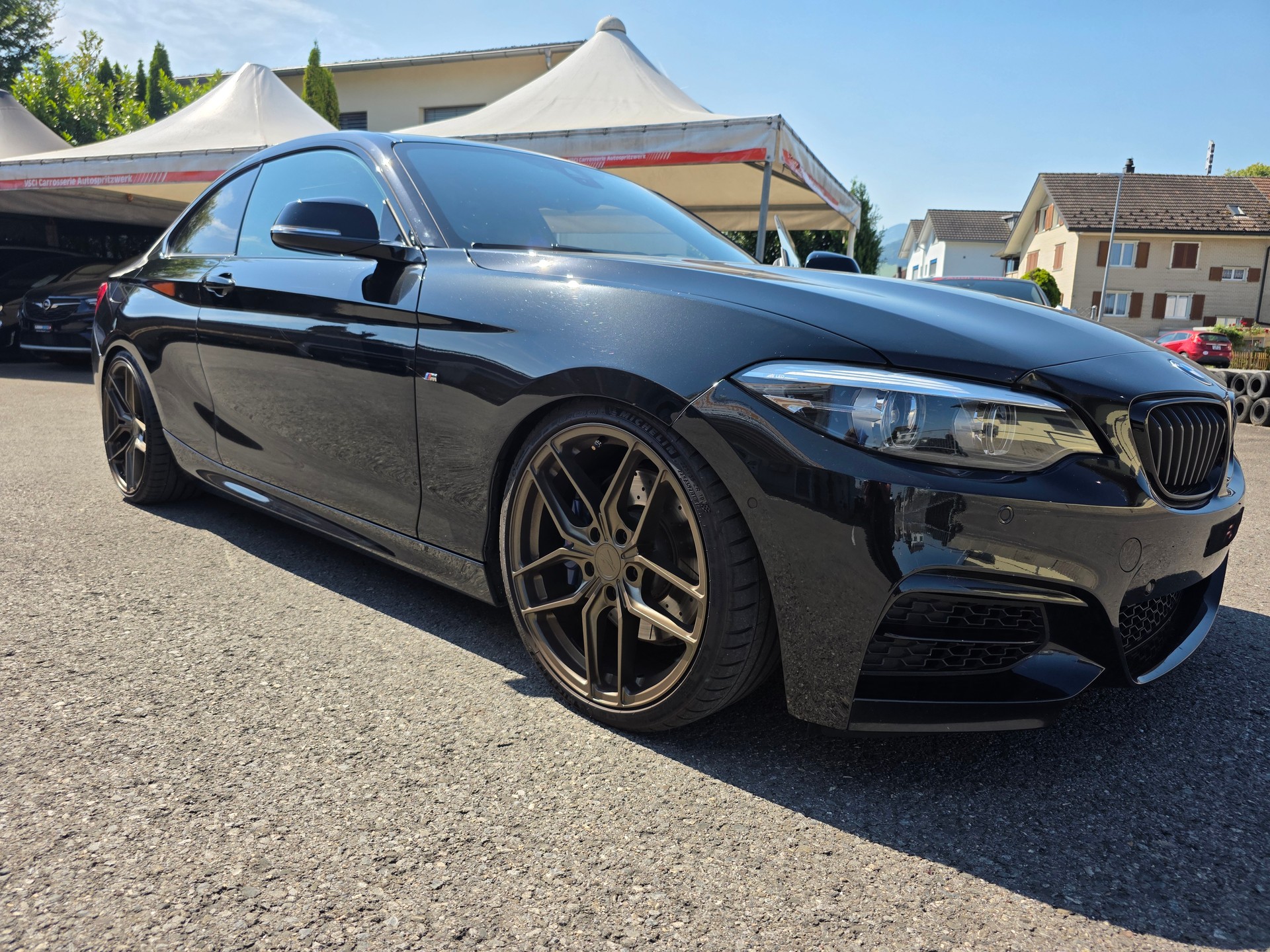 BMW M240i xDrive Steptronic-showroom-element-1