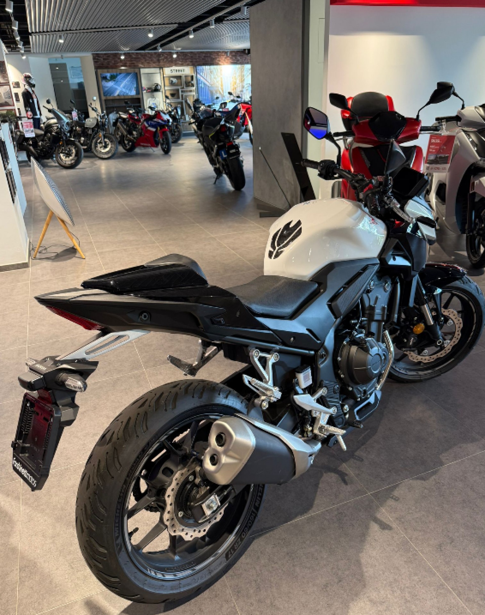 HONDA CB 500 Hornet-image-2