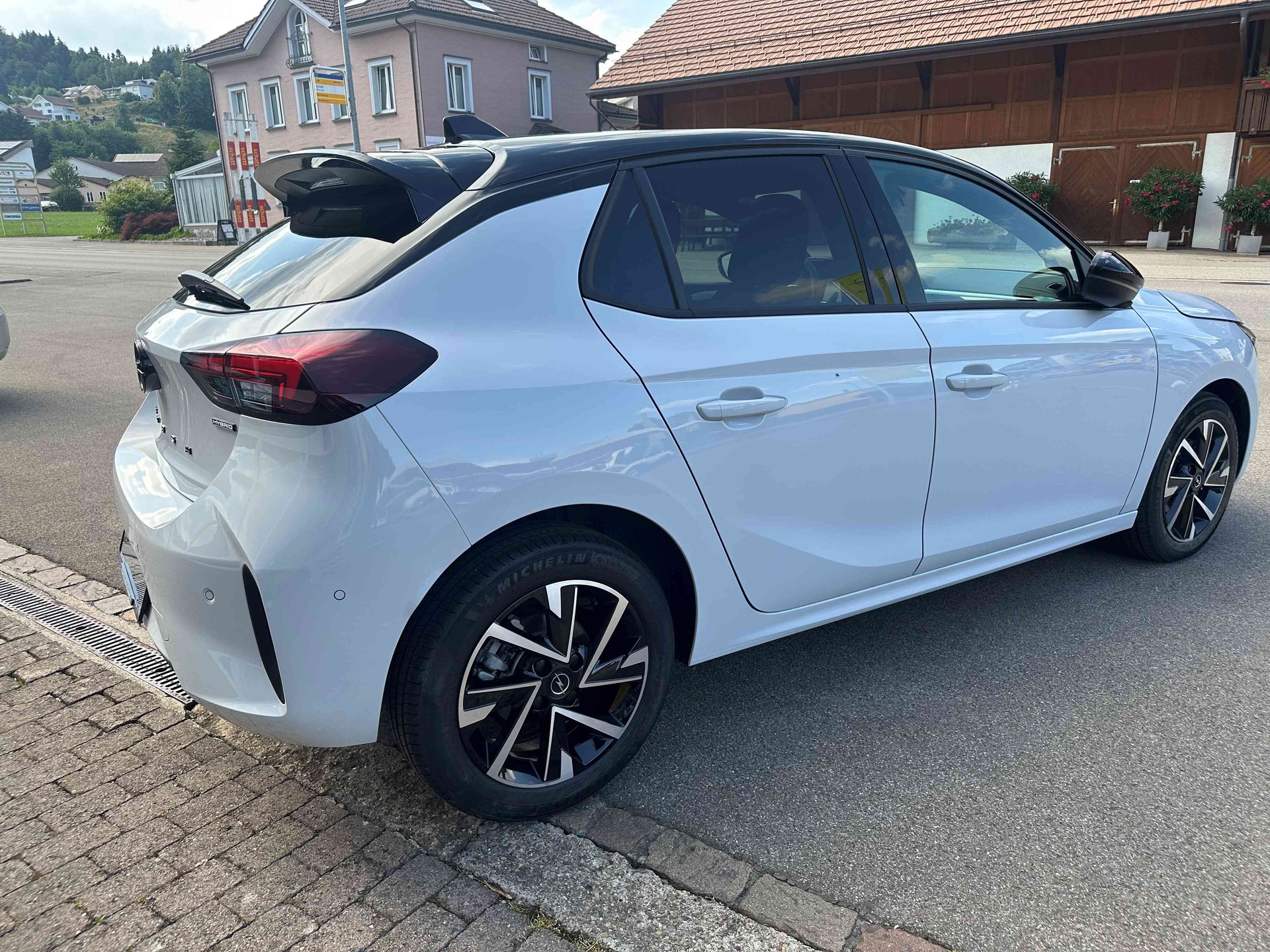 OPEL Corsa 1.2 T Hybrid GS-image-6