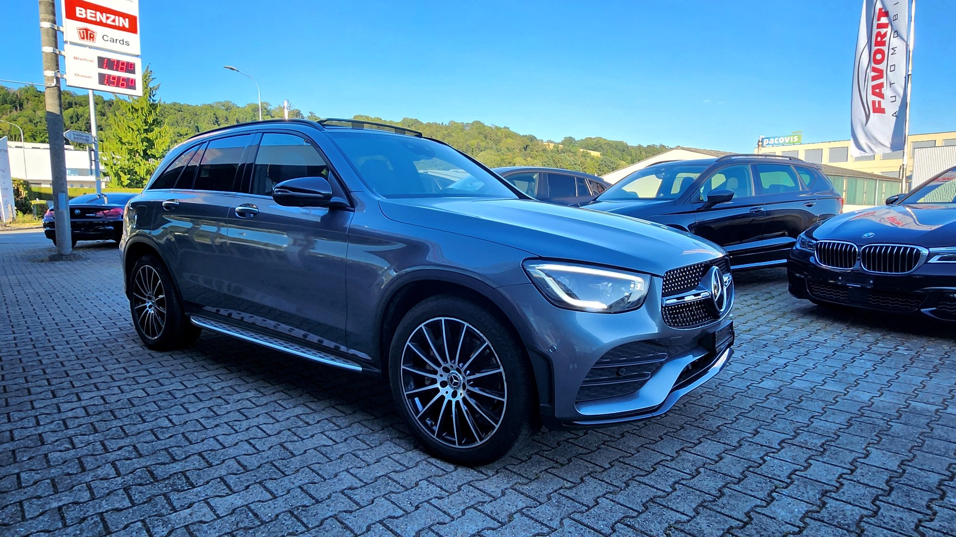 MERCEDES-BENZ GLC 220 d AMG Line 4Matic 9G-Tronic (CH)-image-10