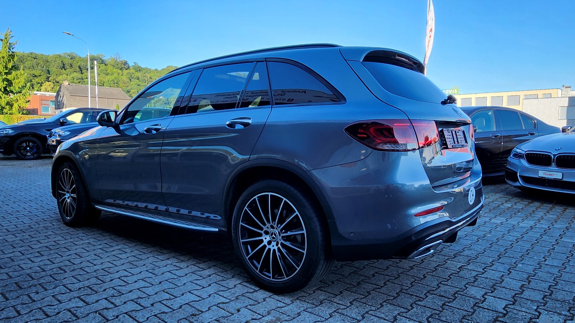 MERCEDES-BENZ GLC 220 d AMG Line 4Matic 9G-Tronic (CH)-image-1