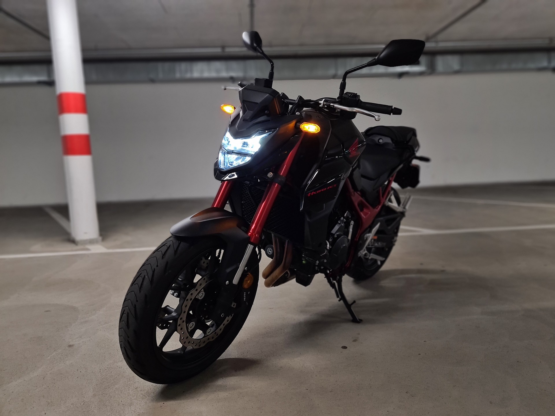 HONDA CB 750 Hornet-image-5