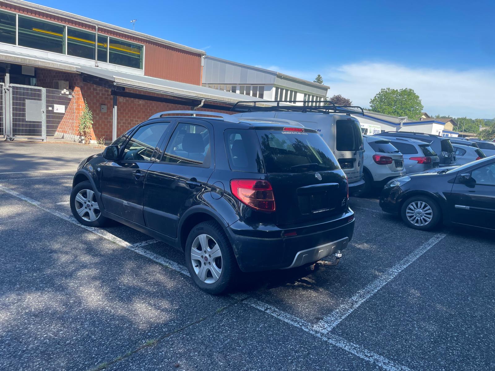 FIAT Sedici 1.9 JTD 4WD Freestyle-image-7