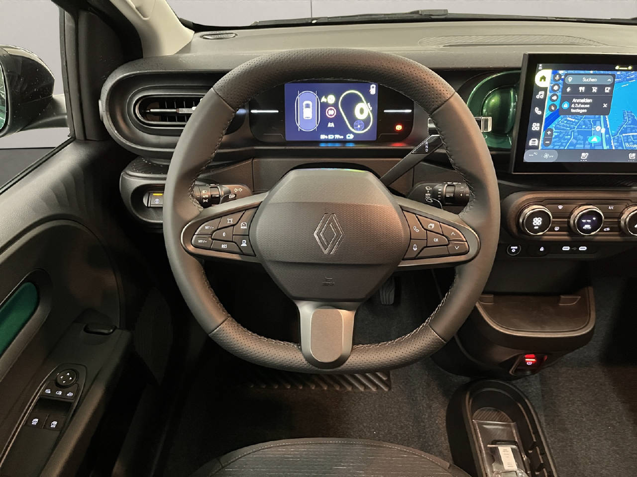 RENAULT Twingo E-Tech Urban Range techno DEMO-image-8