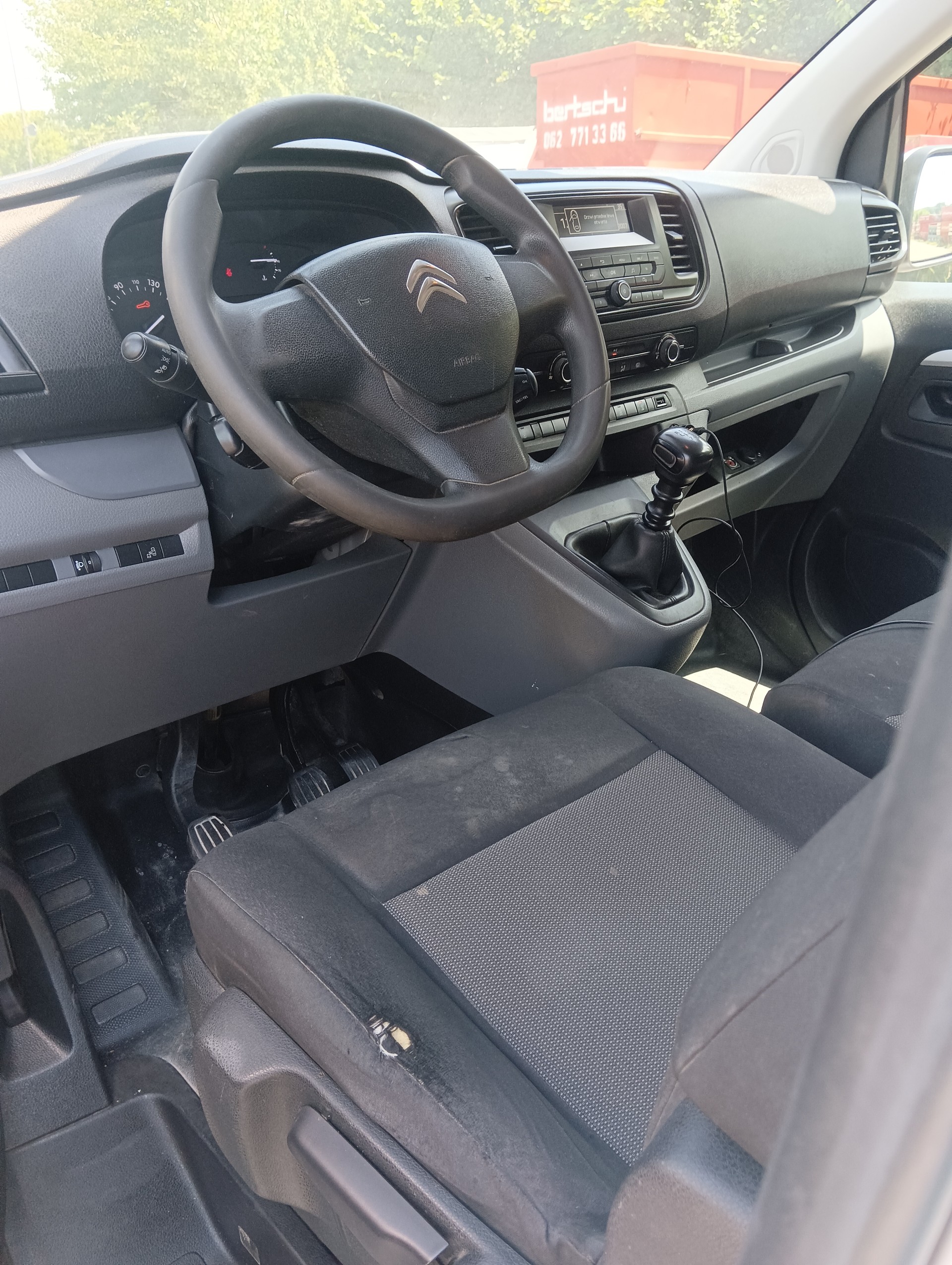 CITROEN JUMPY-image-6