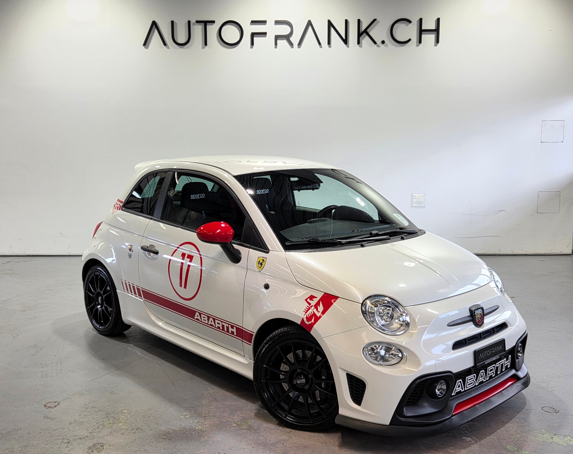 FIAT 595 Abarth 1.4 T-Jet 180 Competizione-showroom-element-3