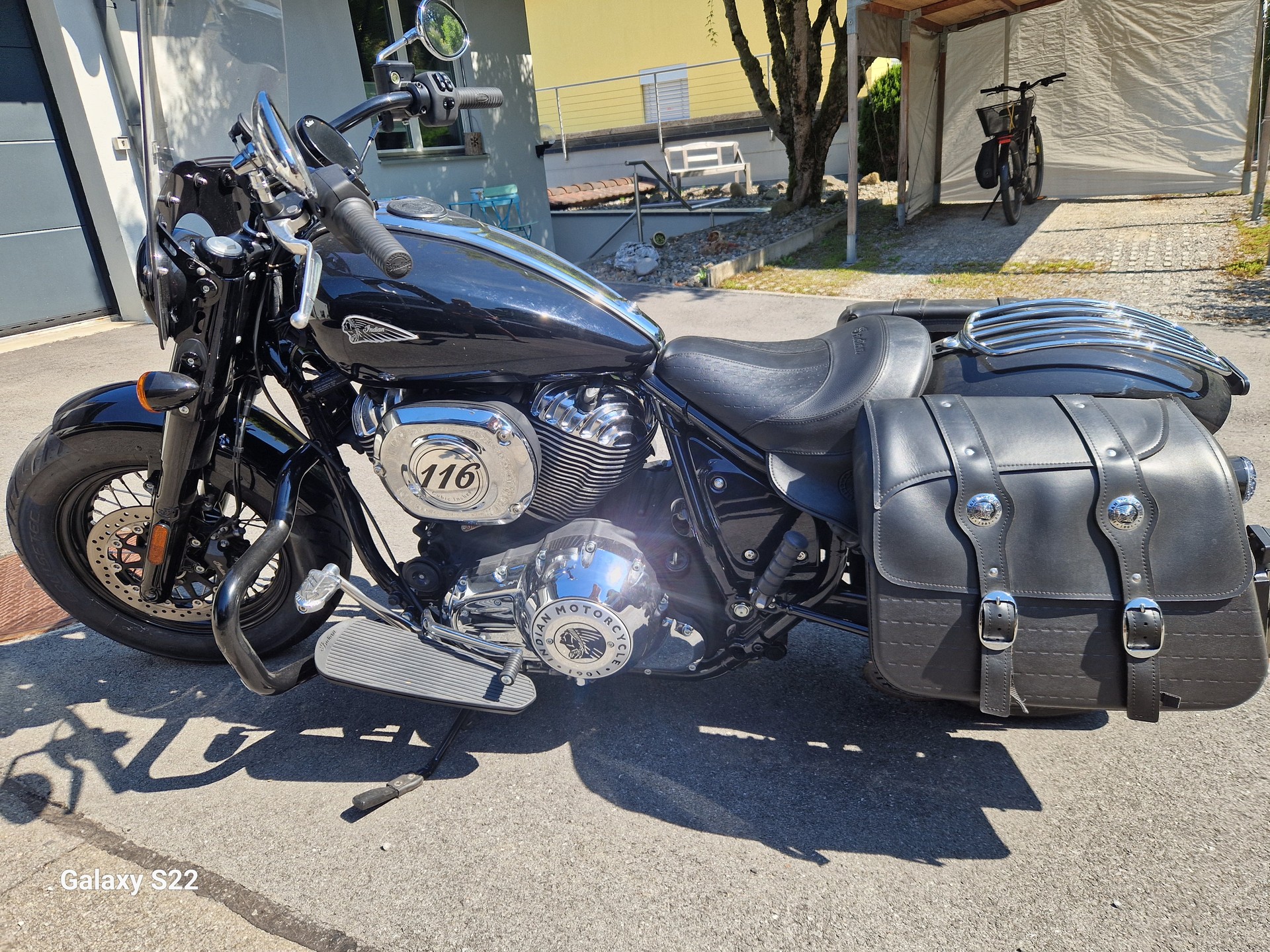 INDIAN CHIEF-image-0