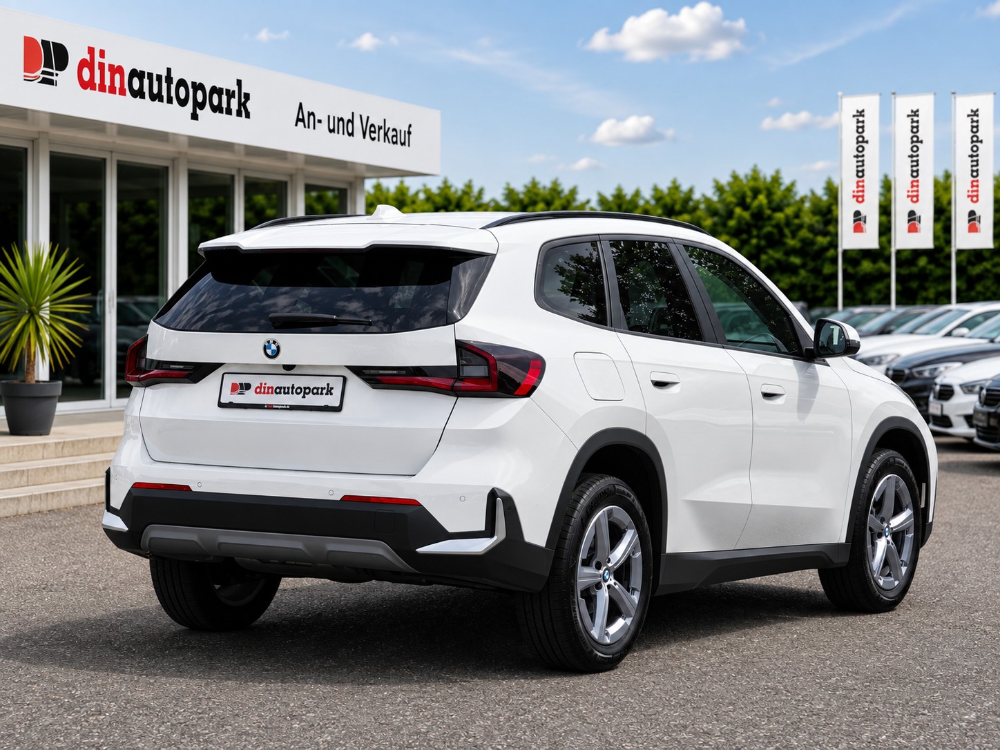 BMW X1 xDrive20d 48V | 2023 | 4x4 | Top Ausstattung inkl. AHK | CH-Fahrzeug | Inkl. Garantie |-showroom-element-3