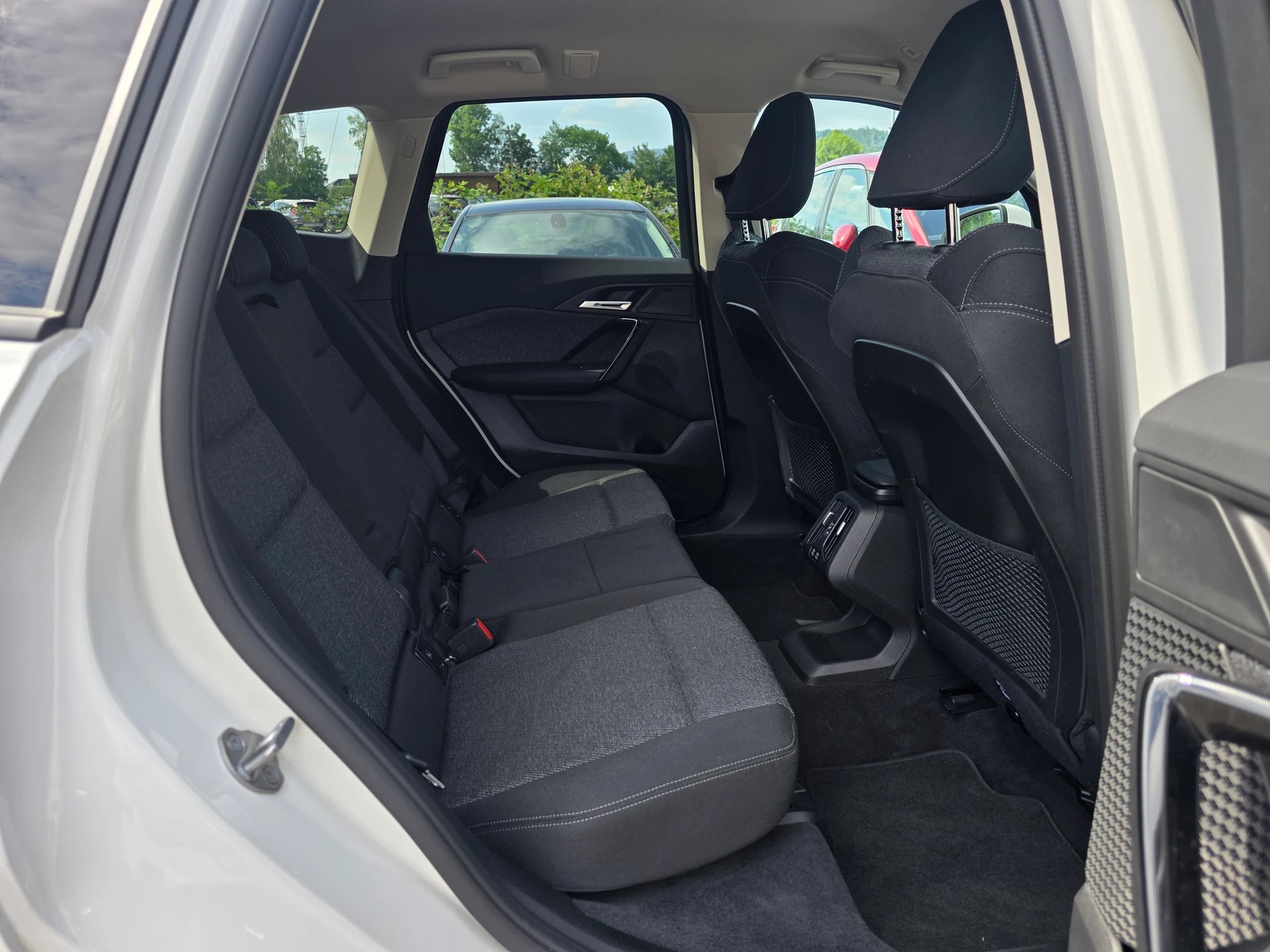 BMW X1 xDrive20d 48V | 2023 | 4x4 | Top Ausstattung inkl. AHK | CH-Fahrzeug | Inkl. Garantie |-image-20