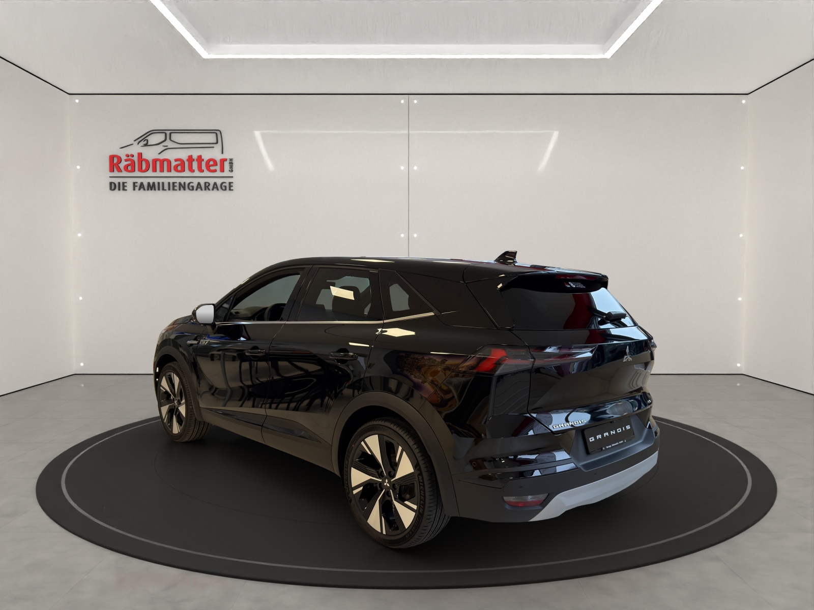 MITSUBISHI Grandis 1.8 HEV Intense-showroom-element-3