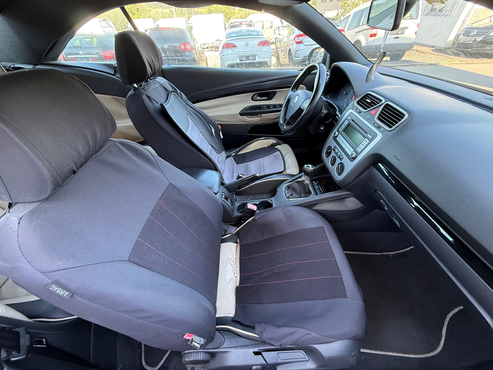 VW Eos 2.0 TDI-image-8