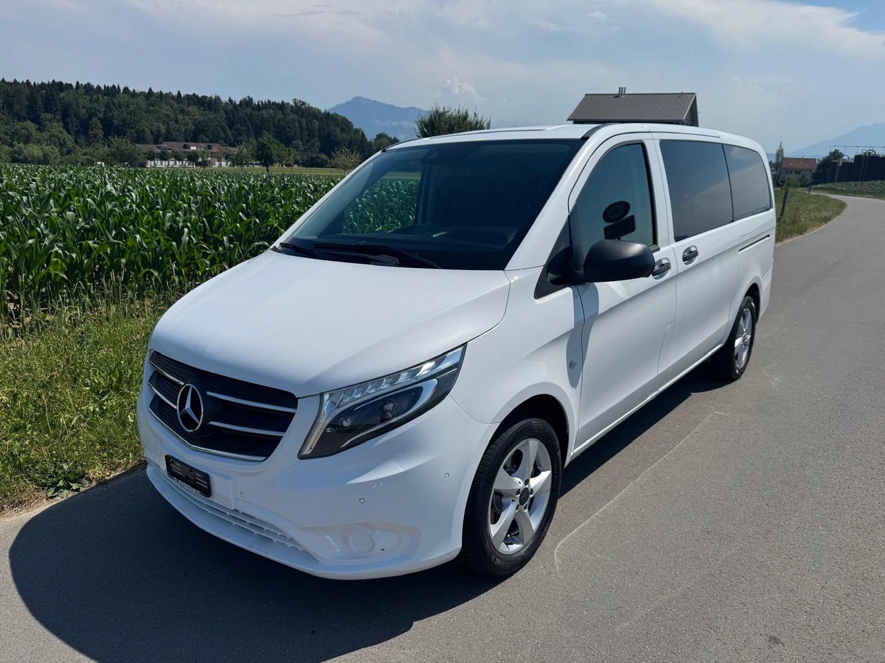 MERCEDES-BENZ Vito 116 BlueTec Tourer Select L 4Matic 7G-Tronic 9 Sitze