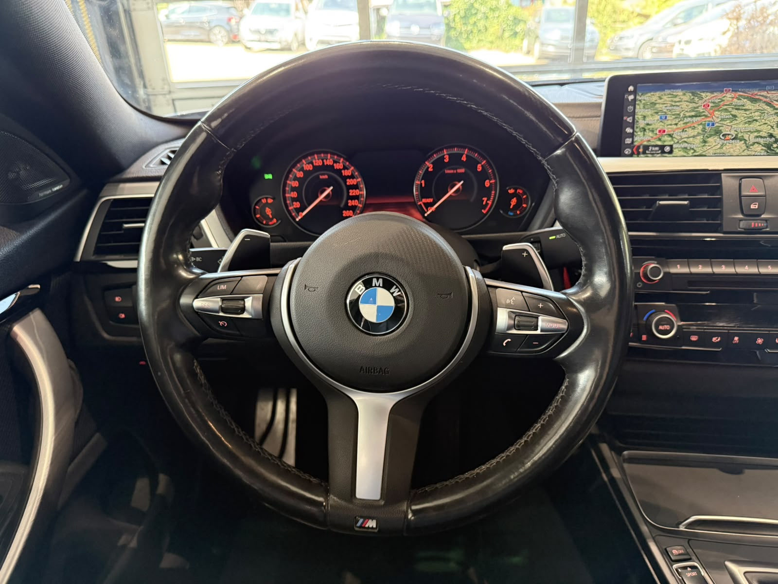 BMW 440i Gran Coupé xDrive M Sport Steptronic-image-12