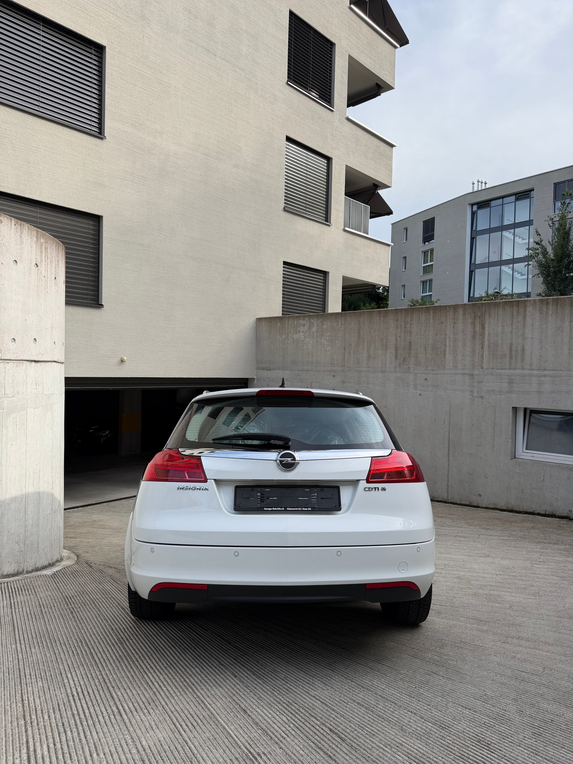 OPEL 2.0 CDTi 160 4x4 Cosmo S/S | top Zustand ab MFK & Service inkl. neuer Bremsen & Zahnriemen-image-3