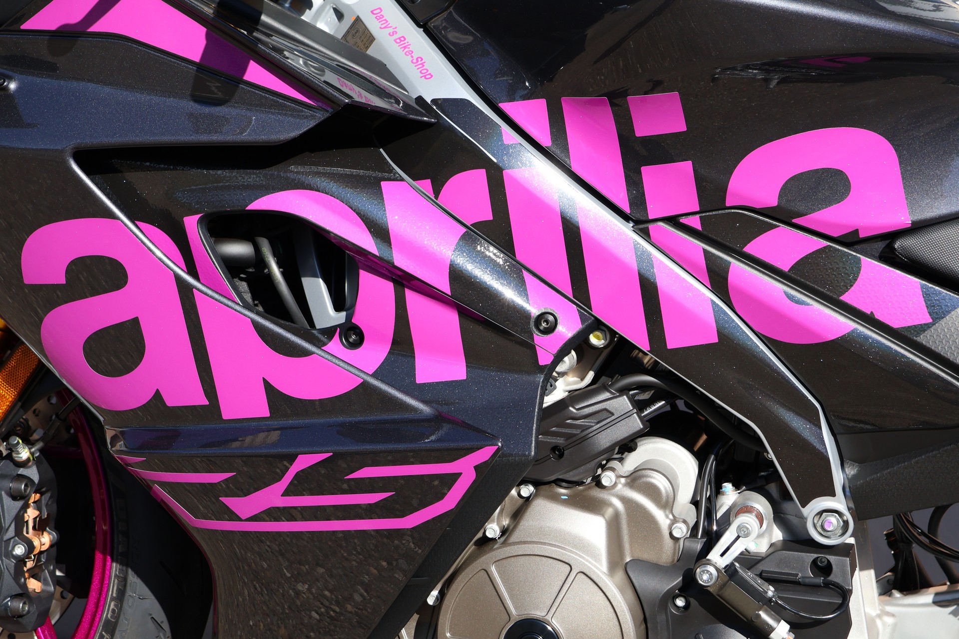 APRILIA RS 660 Ultra purple E5+ (105ps)-image-10