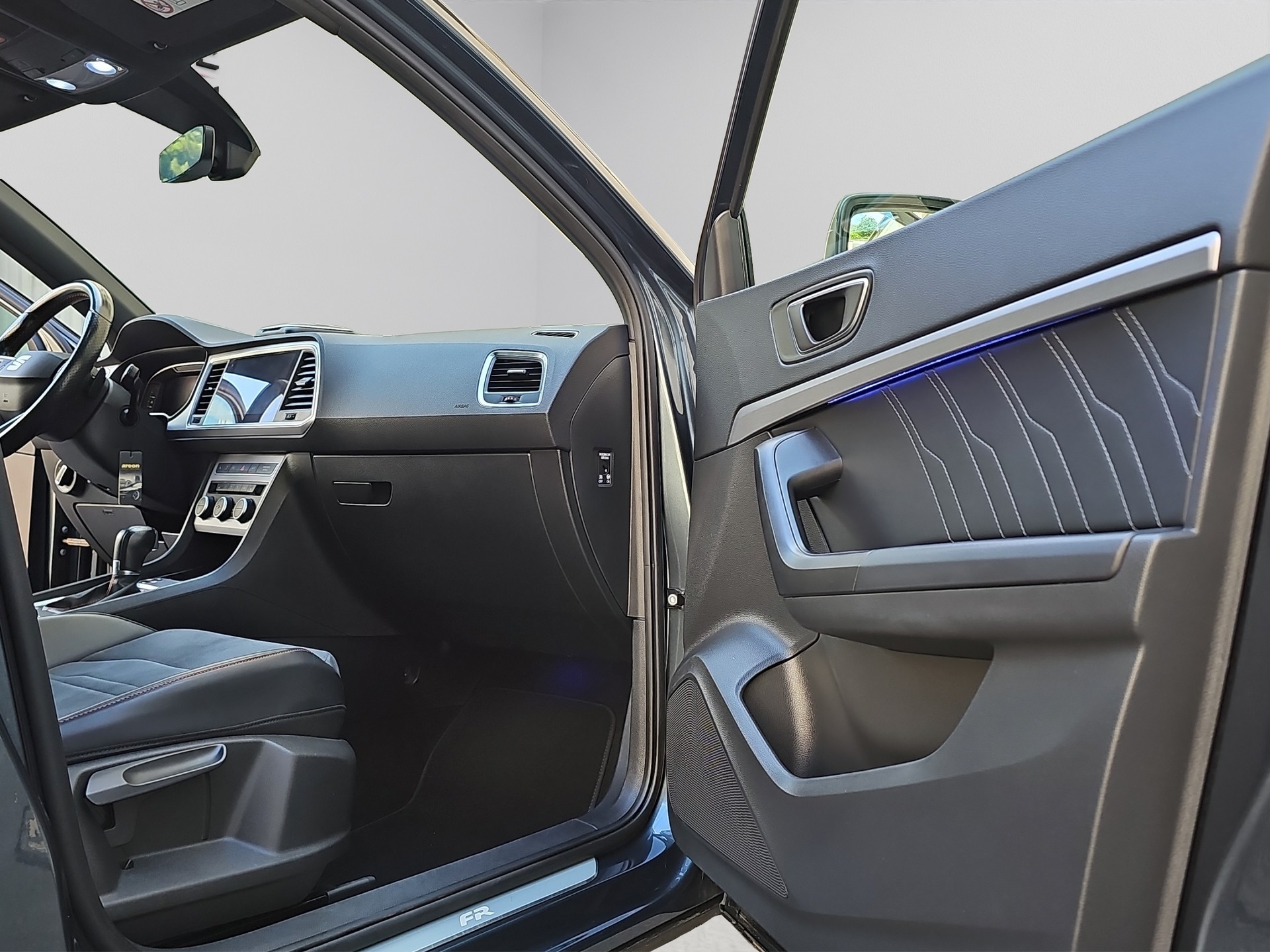 SEAT Ateca 1.5 TSI EVO DSG FR-image-16