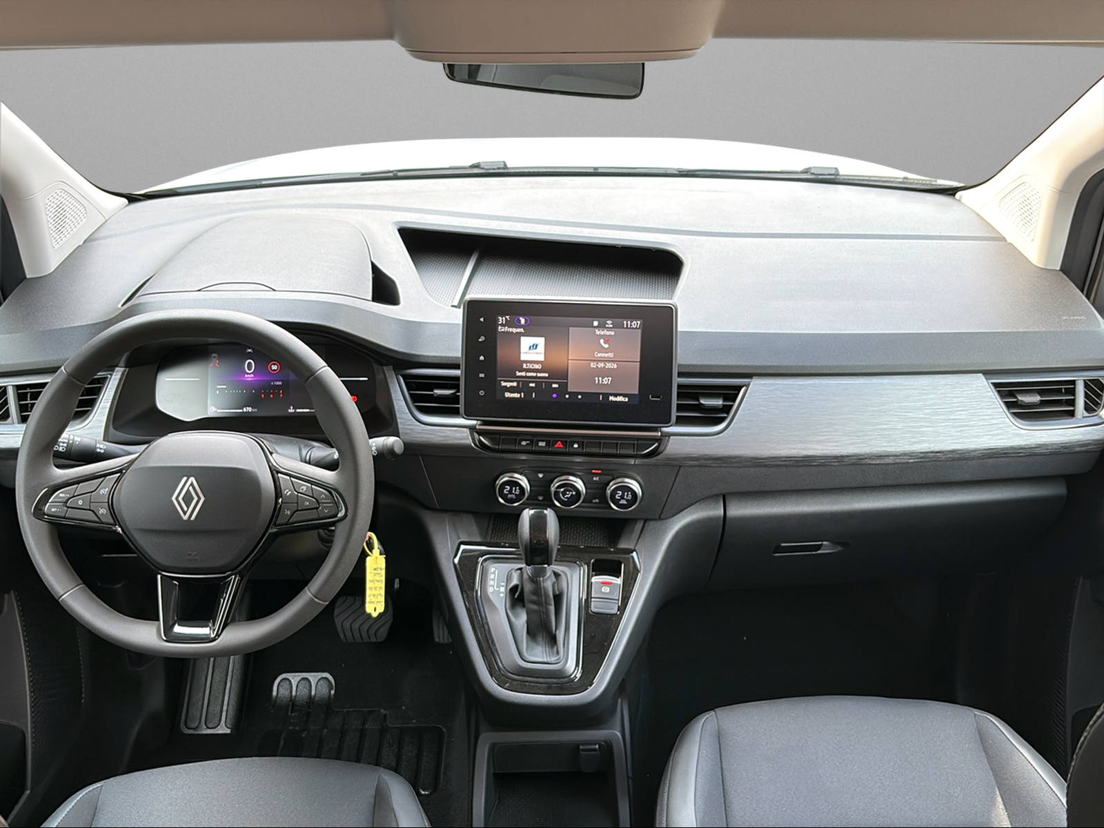 RENAULT GRAND KANGOO equilibre 1.3 TCe 130 PF EDC // DISABILI-image-8