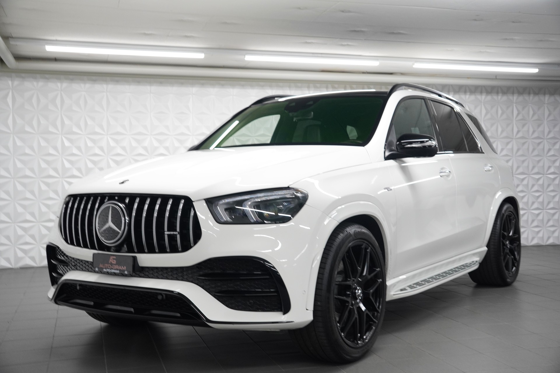 MERCEDES-BENZ GLE 53 AMG 4Matic+ 9G-Speedshift