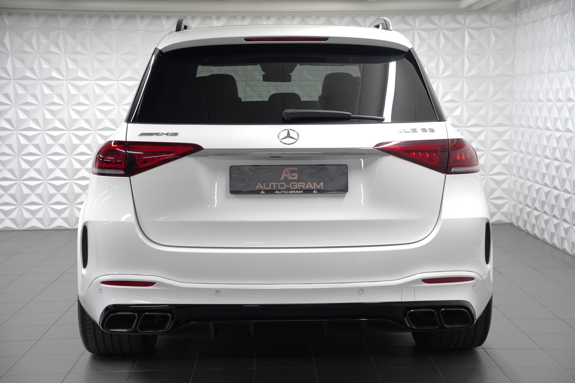 MERCEDES-BENZ GLE 53 AMG 4Matic+ 9G-Speedshift-showroom-element-3