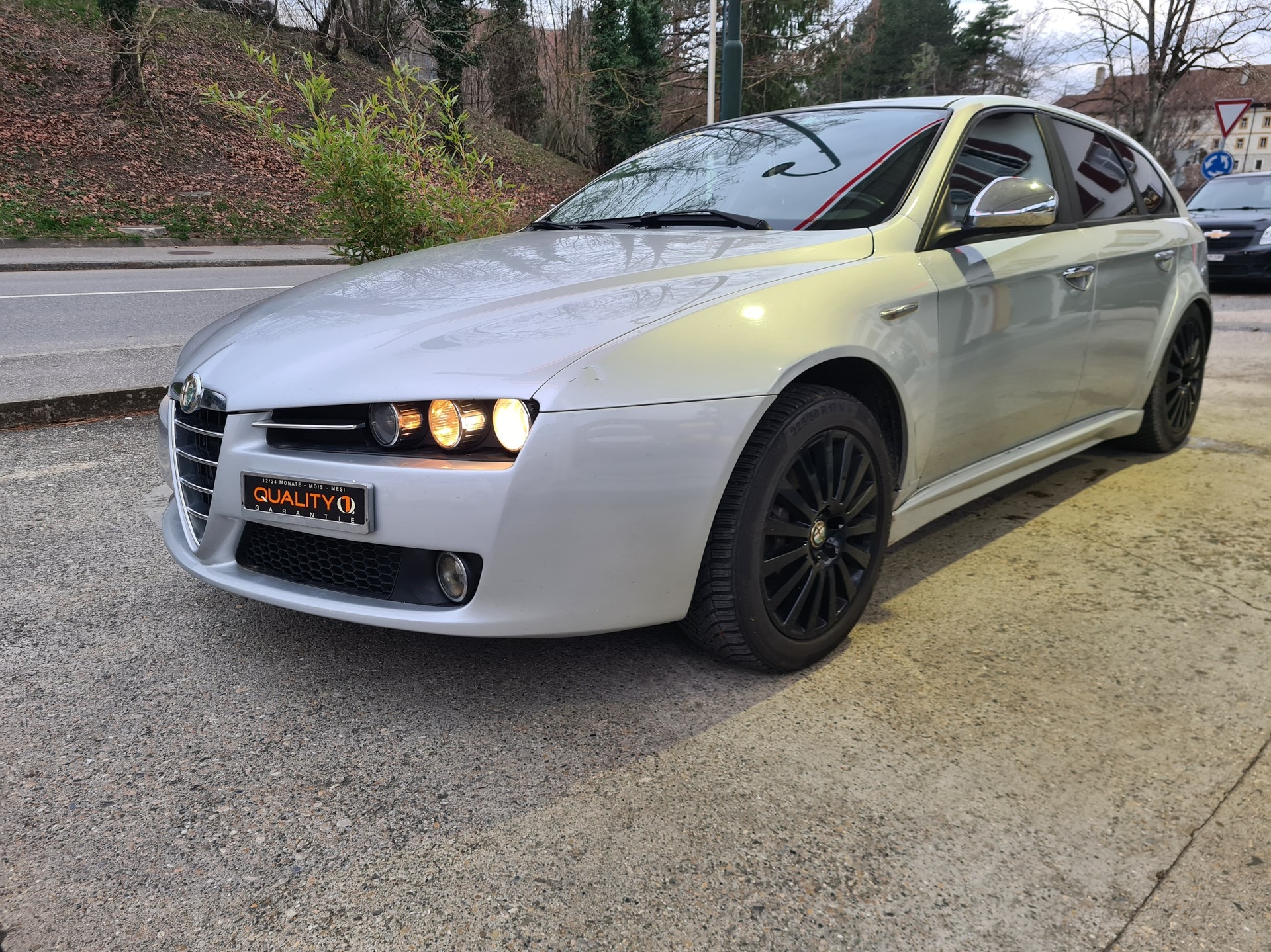 ALFA ROMEO 159 Sportwagon 1.9 JTD Lusso Limited Edition-image-9