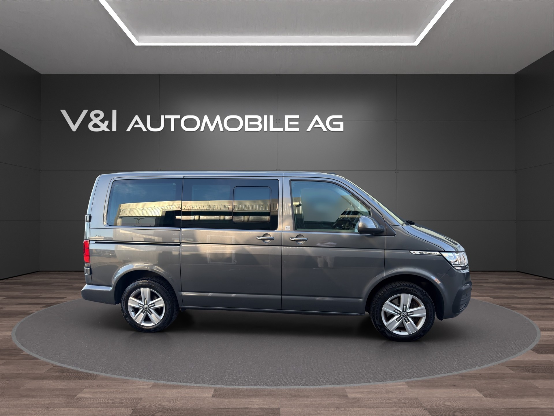 VW T6.1 Caravelle 2.0 BiTDI Comfortline Liberty DSG / AHK-image-7
