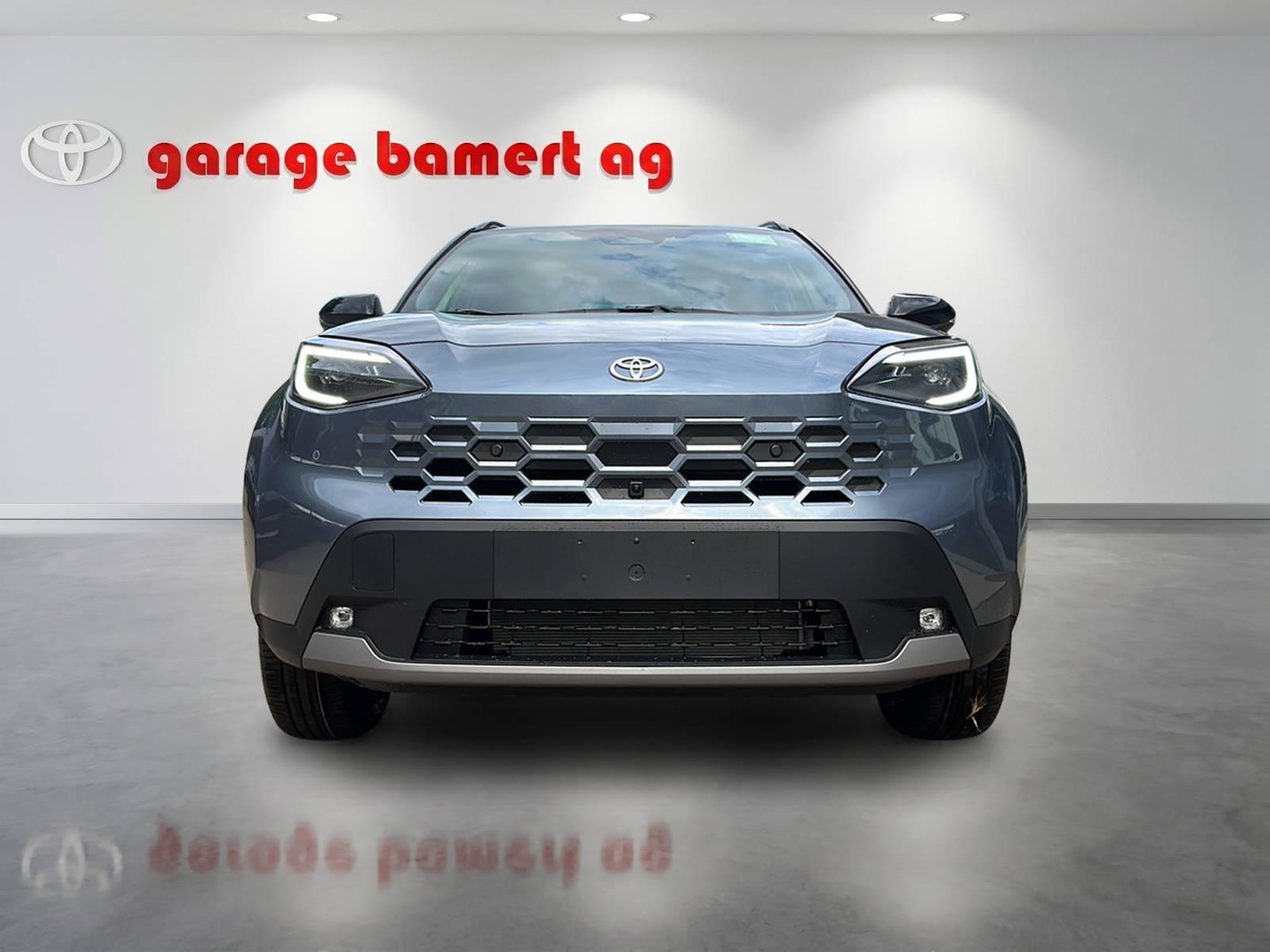 TOYOTA Yaris Cross 1.5 VVT-i HSD Premium AWD-i-showroom-element-1