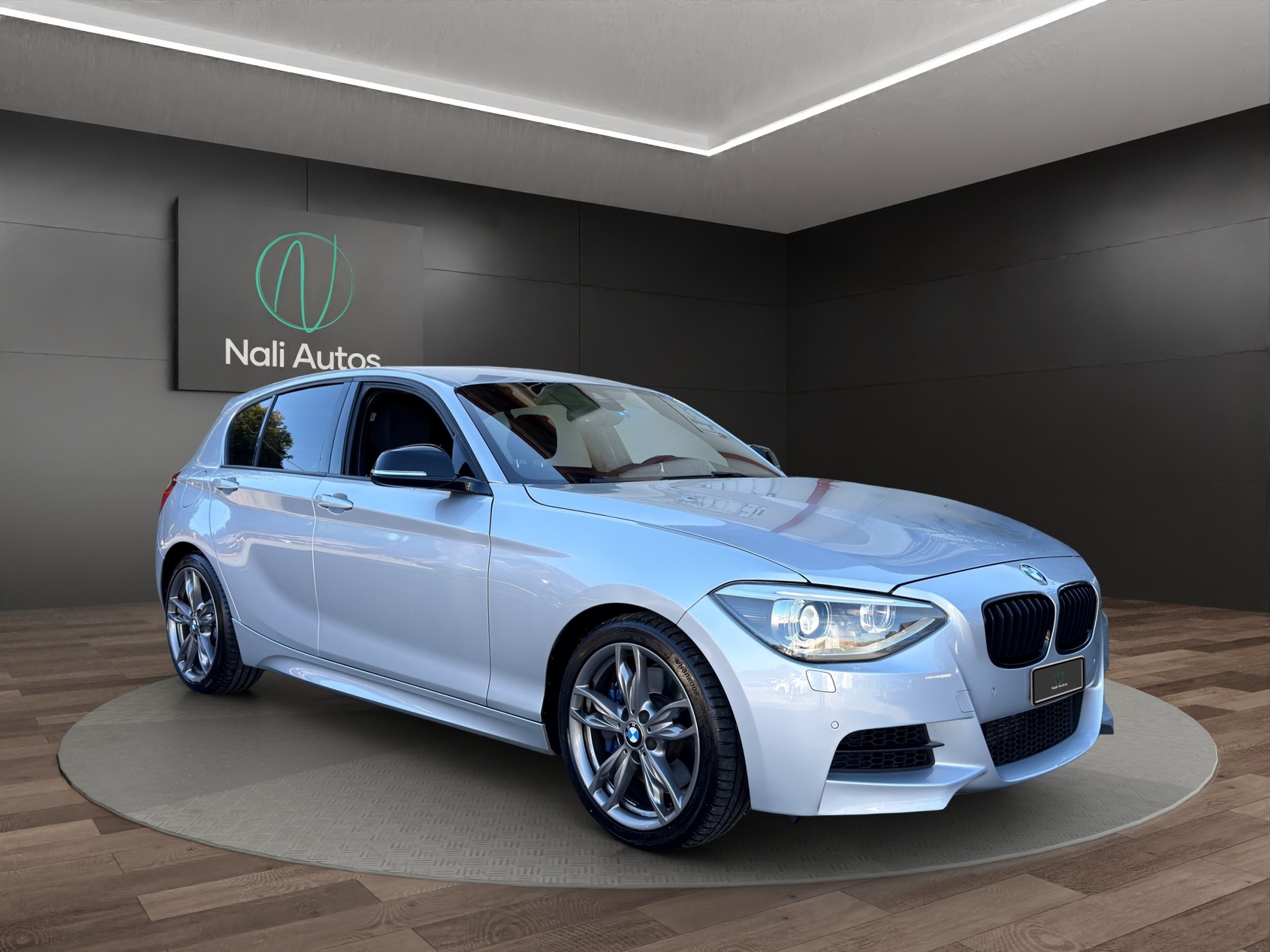BMW M135i xDrive Steptronic