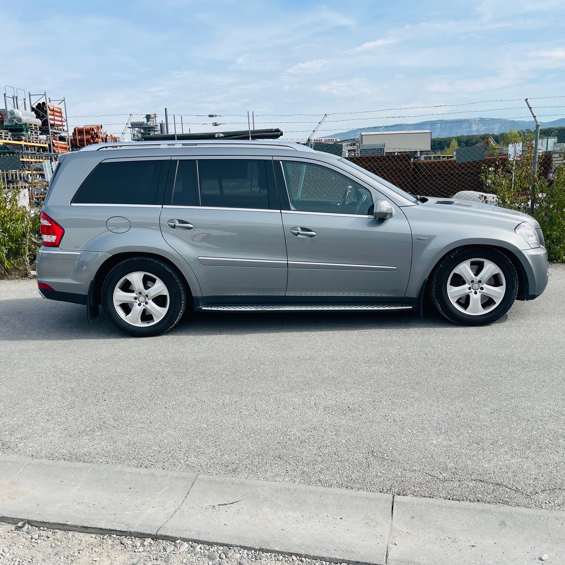 MERCEDES-BENZ GL 350 BlueTEC 4Matic 7G-TRONIC-image-6