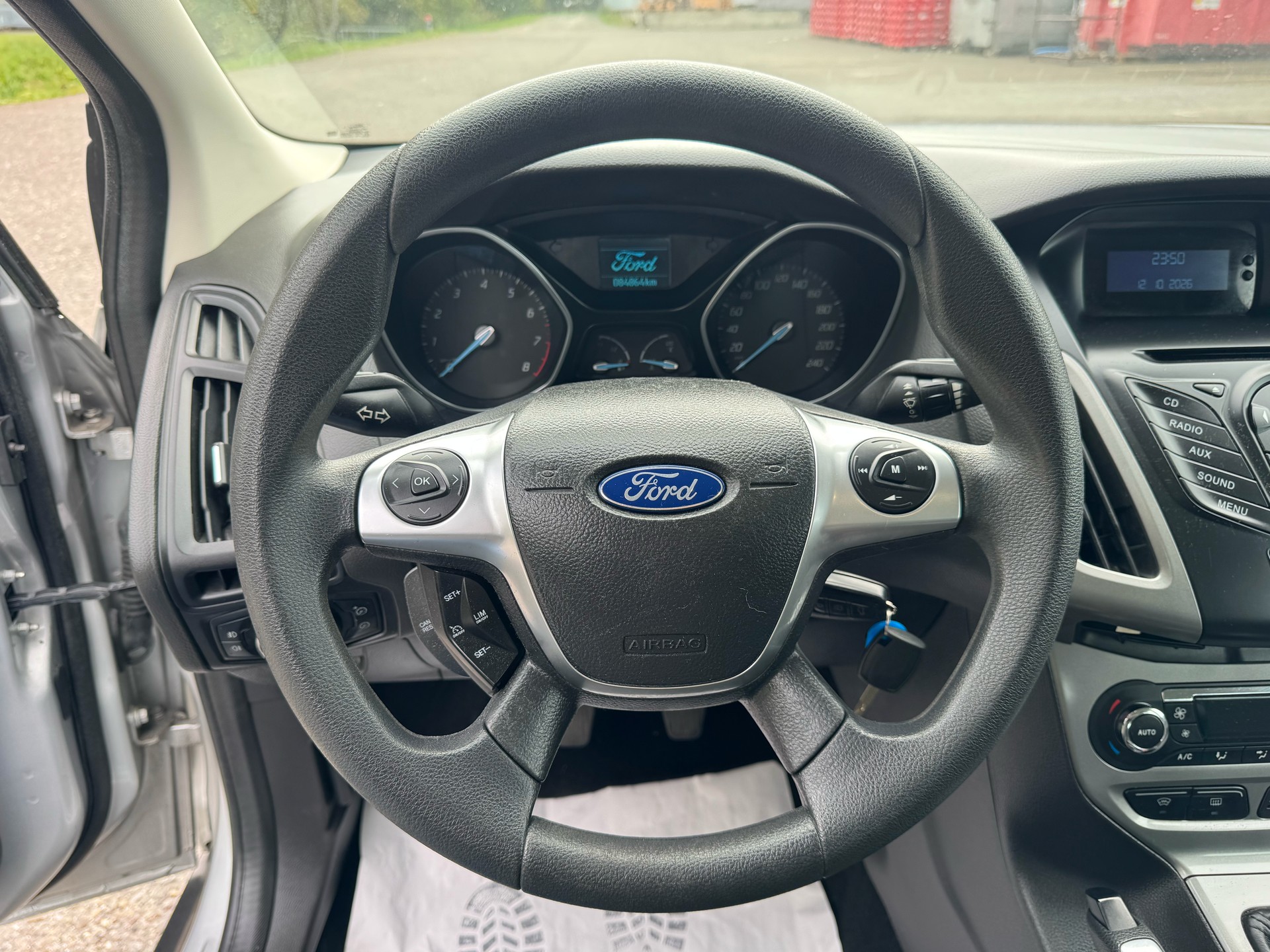 FORD Focus 1.6i VCT Carving-image-17