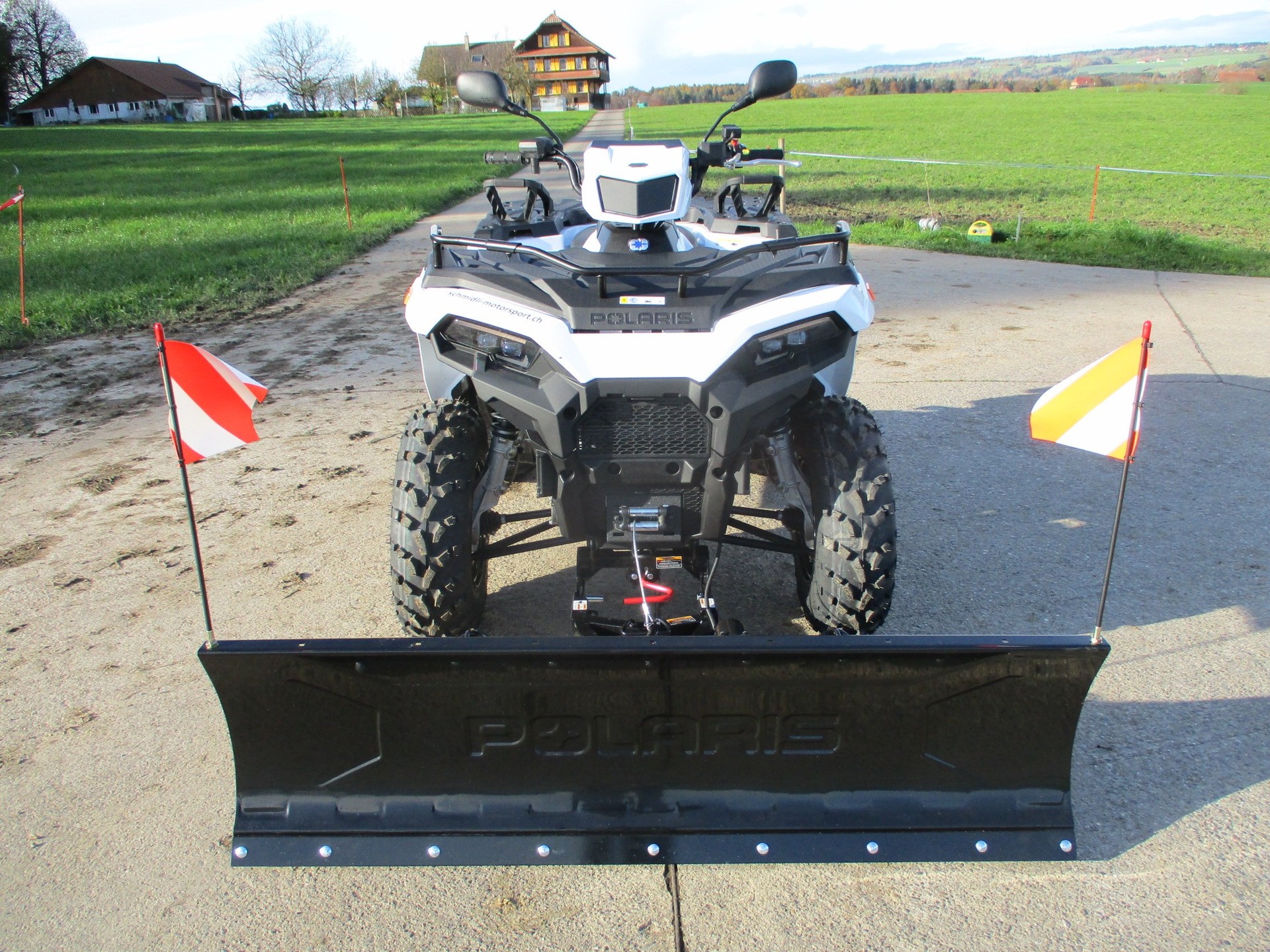POLARIS SPORTSMAN 570 4x4 EPS-image-1