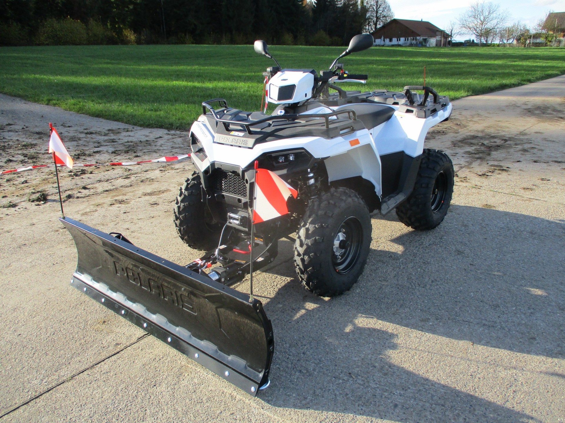 POLARIS SPORTSMAN 570 4x4 EPS-image-2
