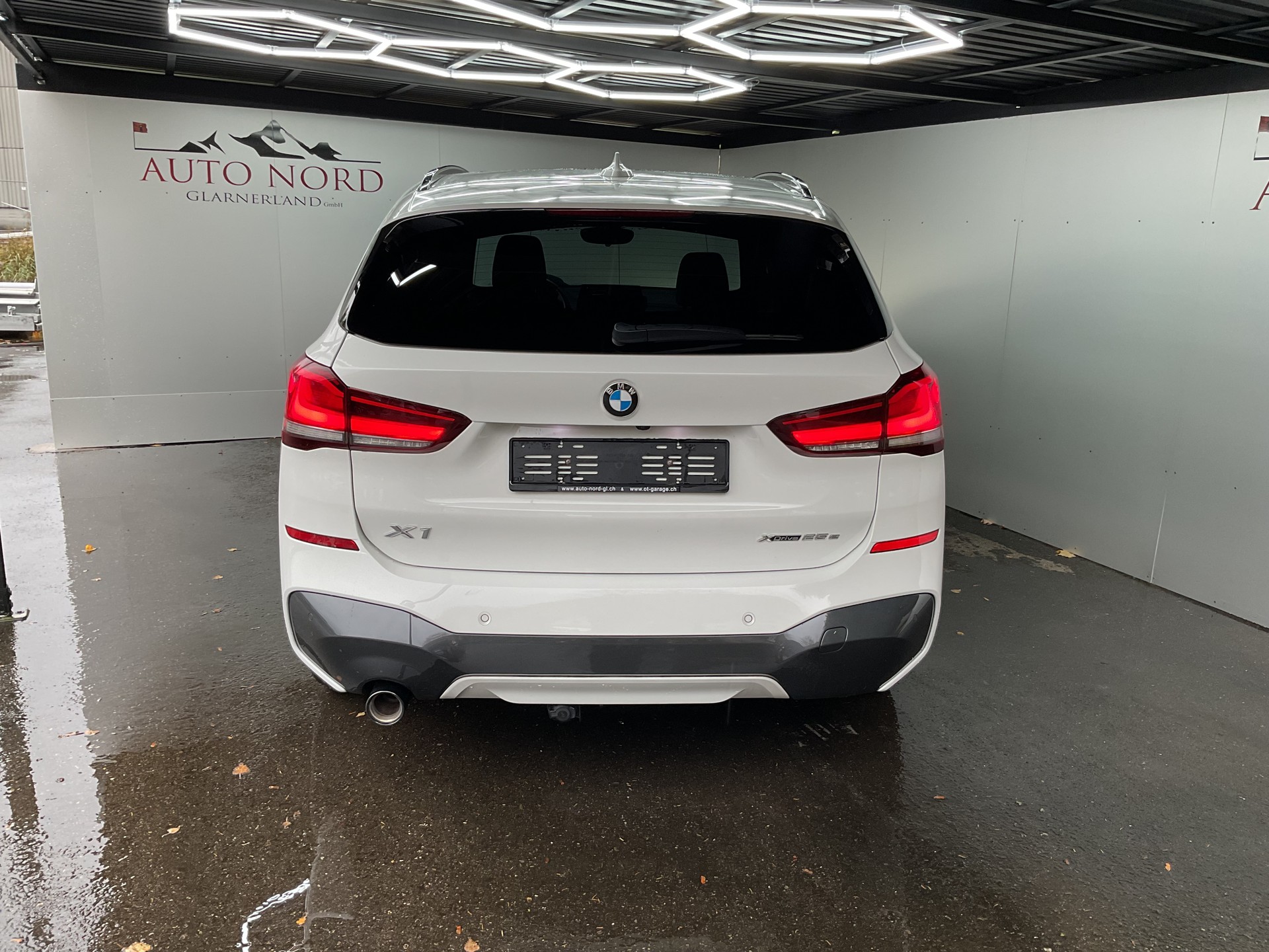 BMW X1 xDrive 25e M Sport Steptronic-image-4
