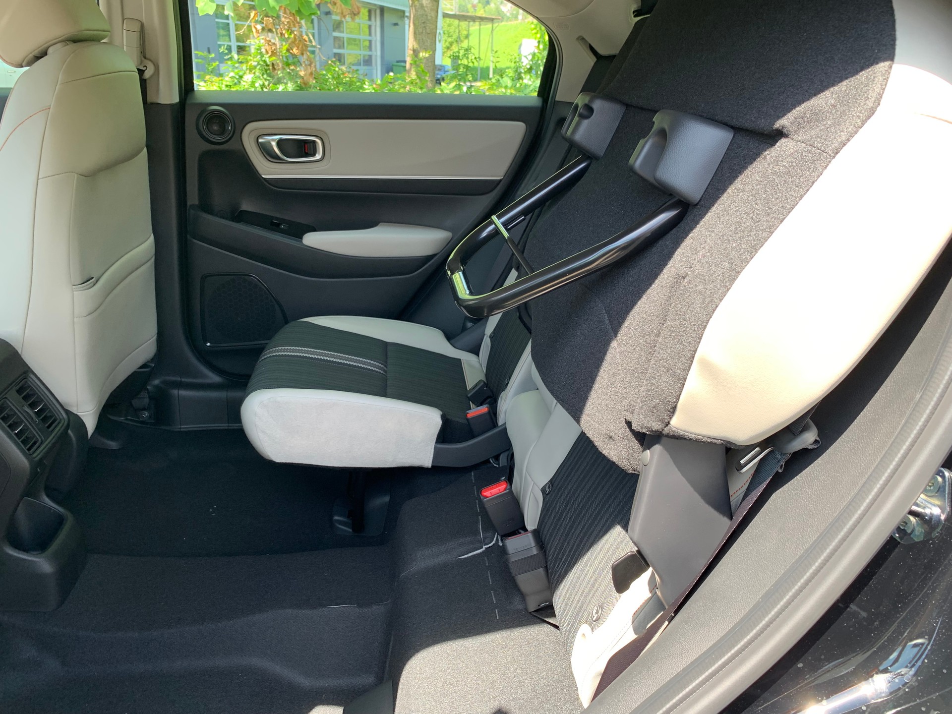 HONDA HR-V 1.5i-MMD Advance Style CVT-image-16