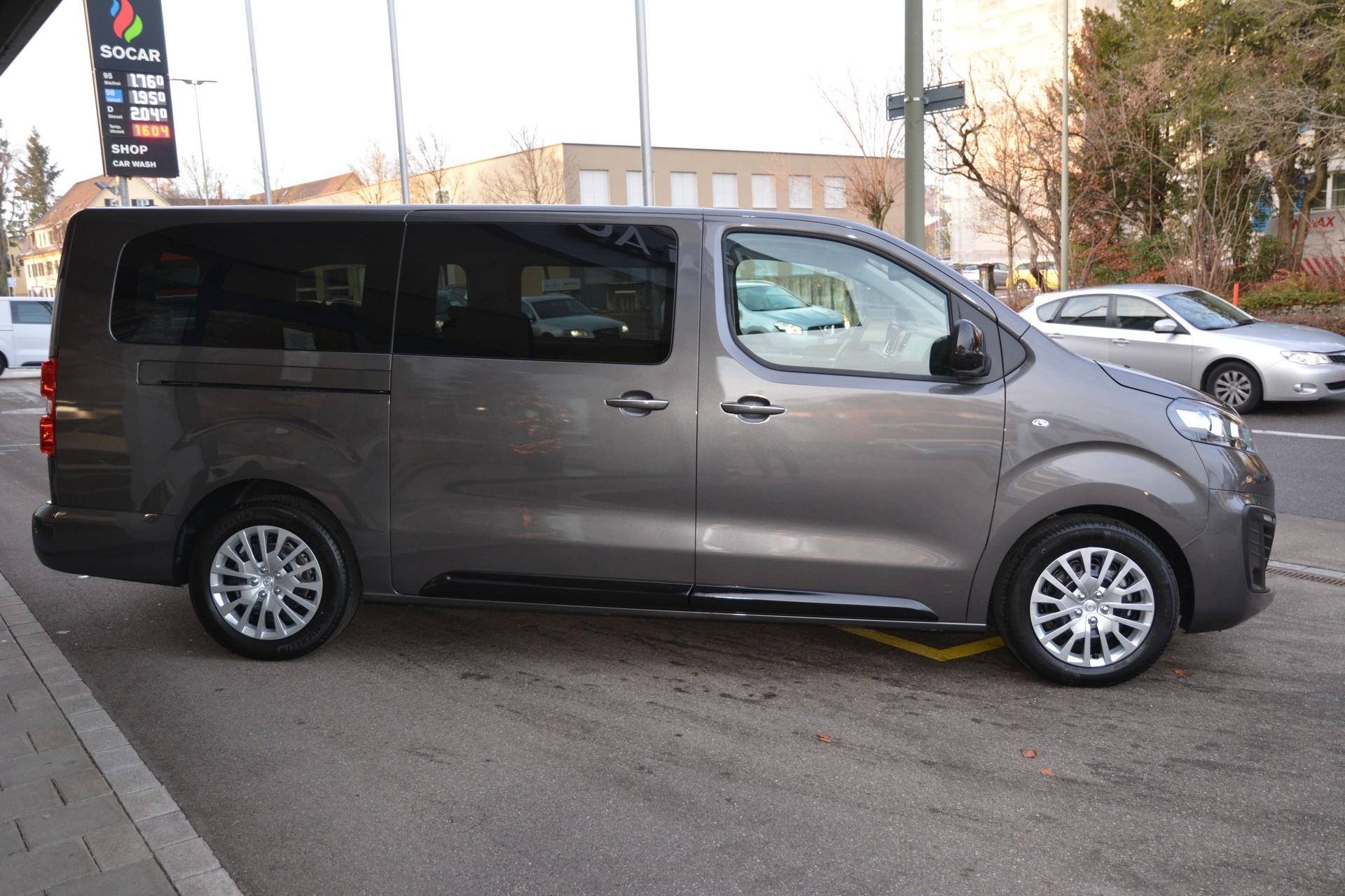 OPEL Zafira Life Bus Edit. L Automatik-image-5