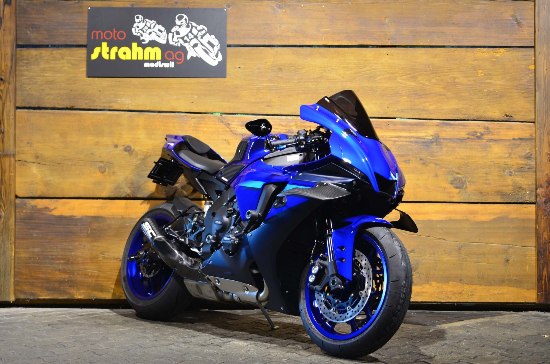 YAMAHA YZF-R1 ABS-image-0