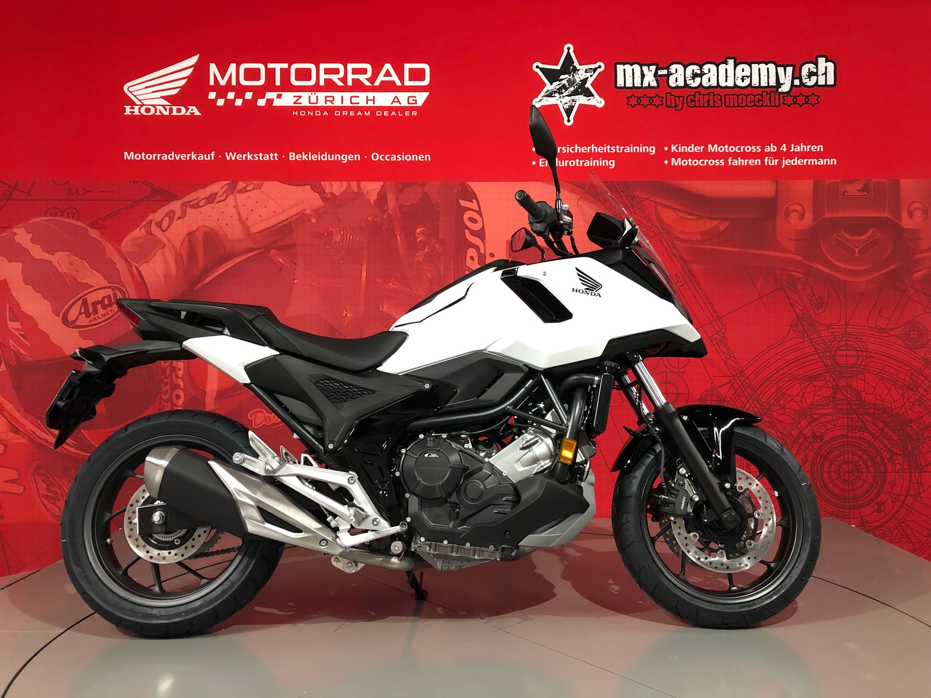 HONDA NC 750 - 6Gang - Modell 2025 *Neufahrzeug*