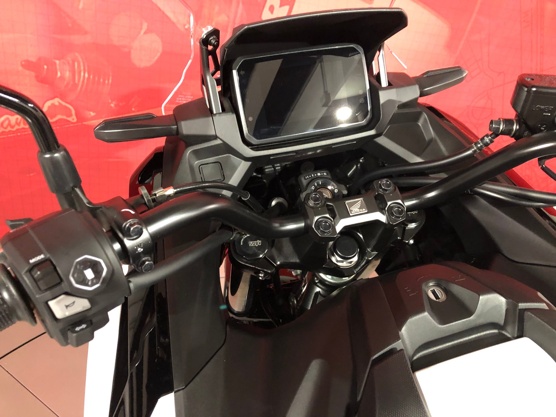 HONDA NC 750 - 6Gang - Modell 2025 *Neufahrzeug*-image-8