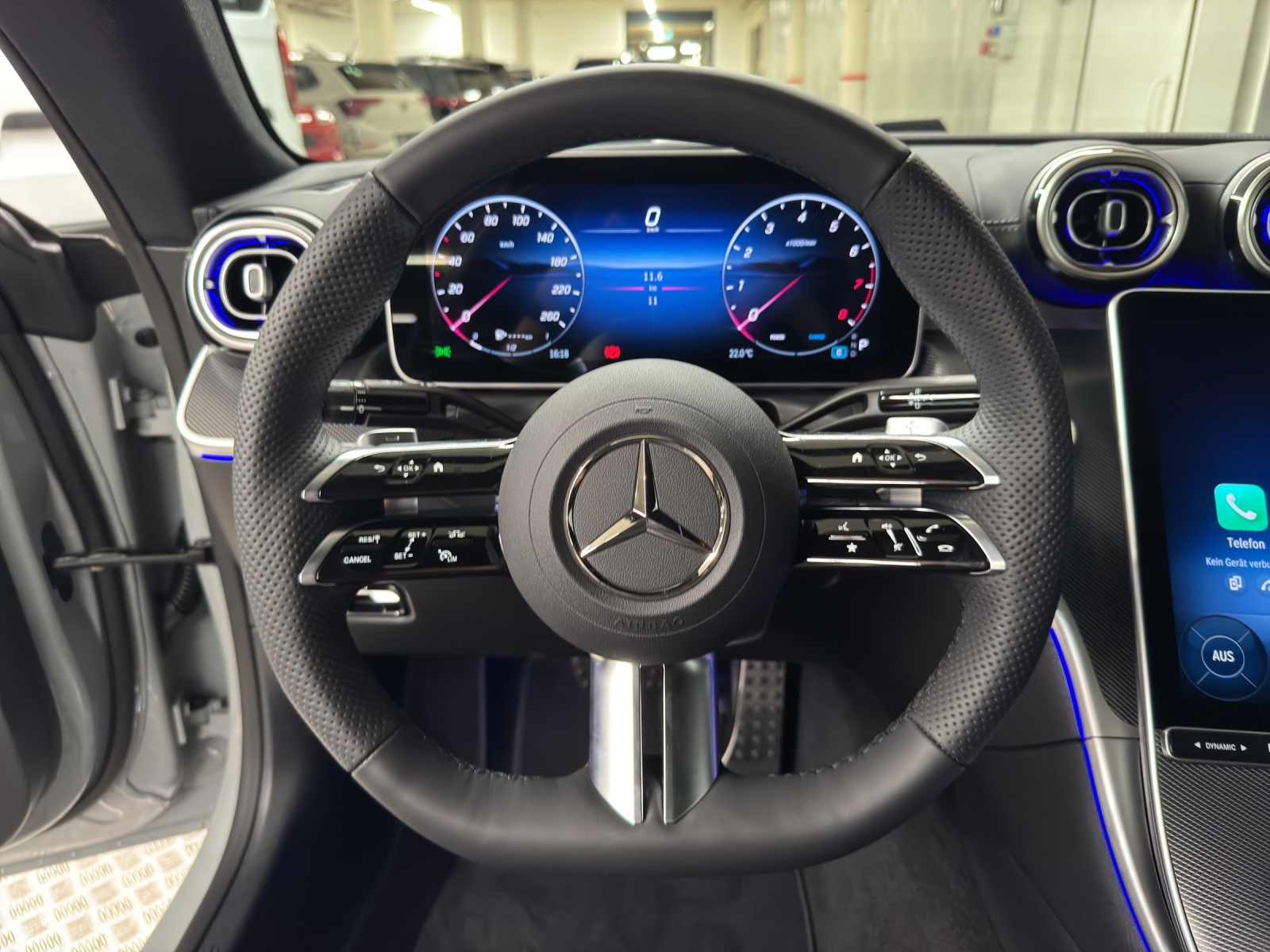 MERCEDES-BENZ CLE 300 AMG Line 4Matic Coupé-image-15