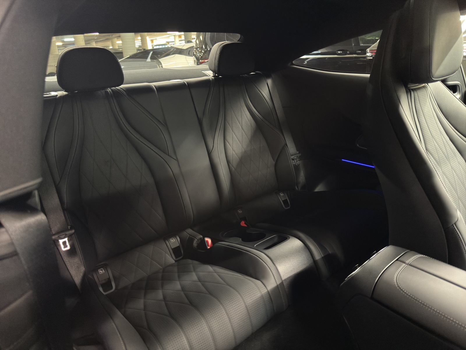 MERCEDES-BENZ CLE 300 AMG Line 4Matic Coupé-image-9