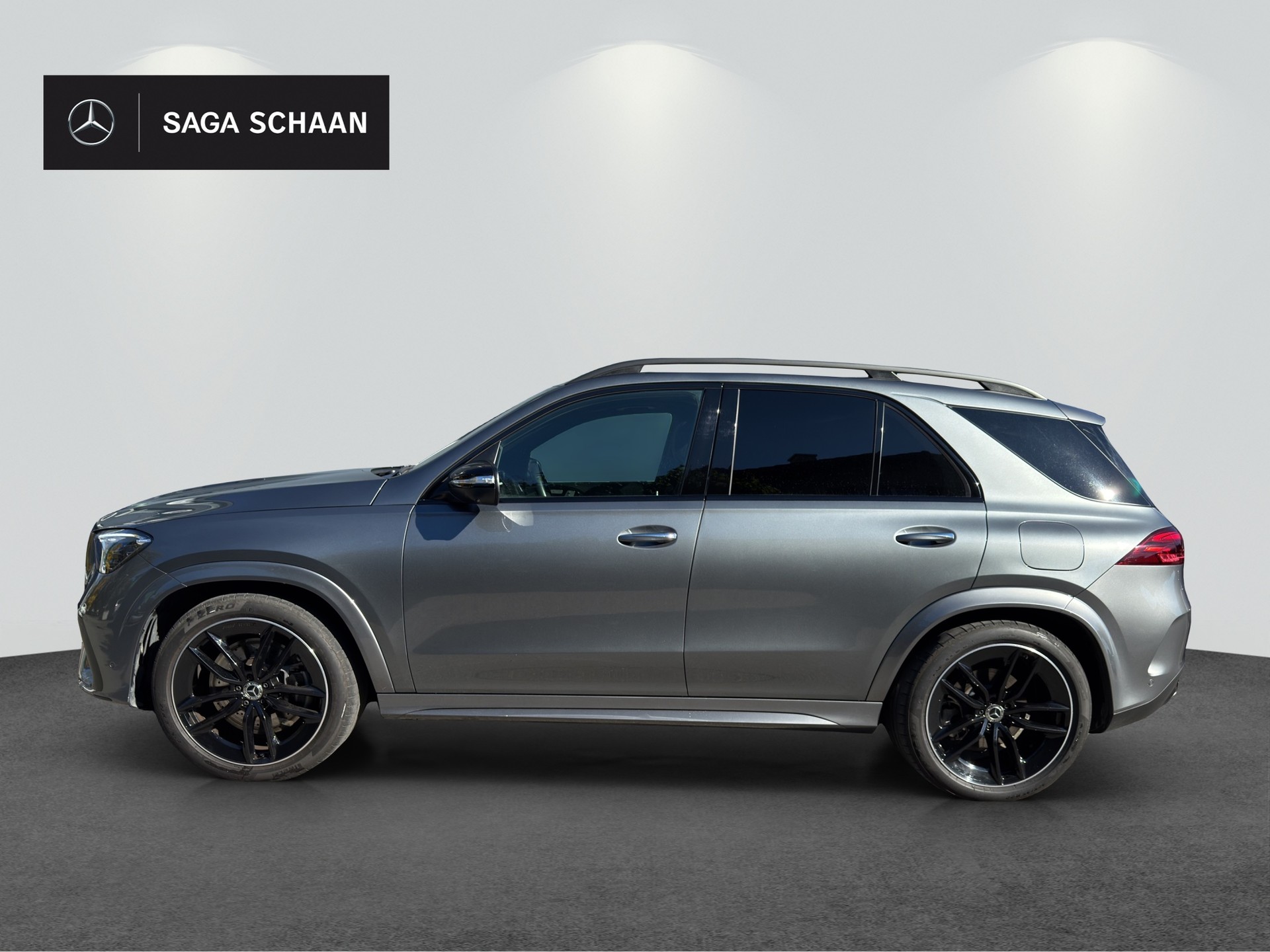 MERCEDES-BENZ GLE 400 e 4M 9G-Tronic-showroom-element-2