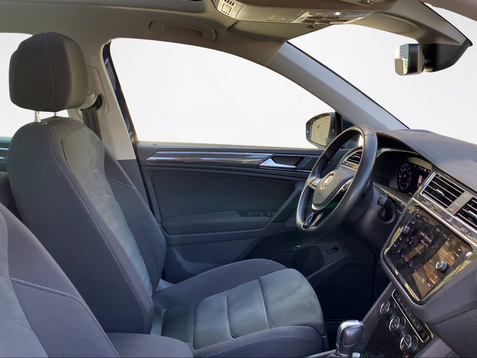 VW Tiguan 1.4TSI Comfortline 4Motion DSG-image-8