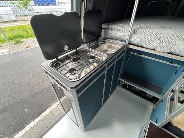 IVECO 55S18 HW Daily-image-12