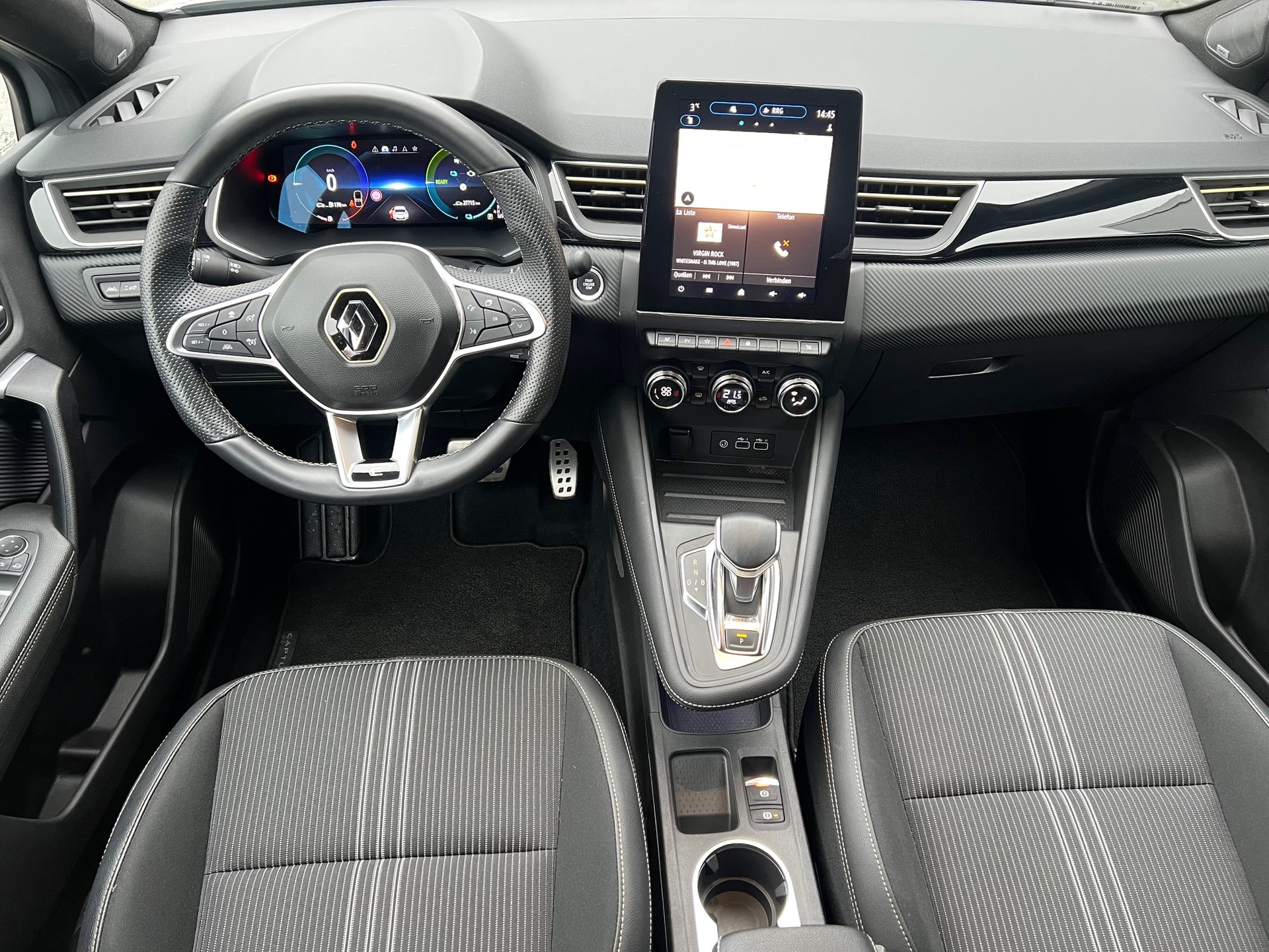 RENAULT Captur 1.6 E-Tech 145 E-Tech Engineered DHT-image-8
